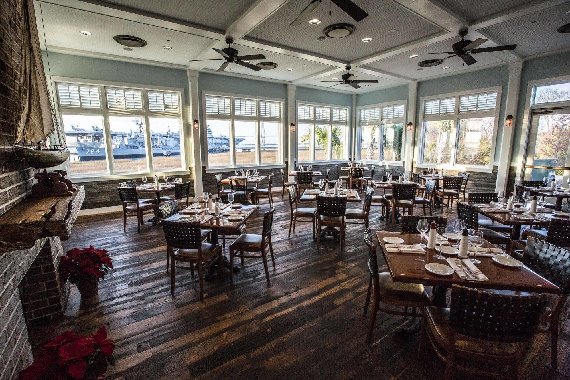 The Beach Club At Charleston Harbor Resort And Marina Маунт-Плезант Экстерьер фото