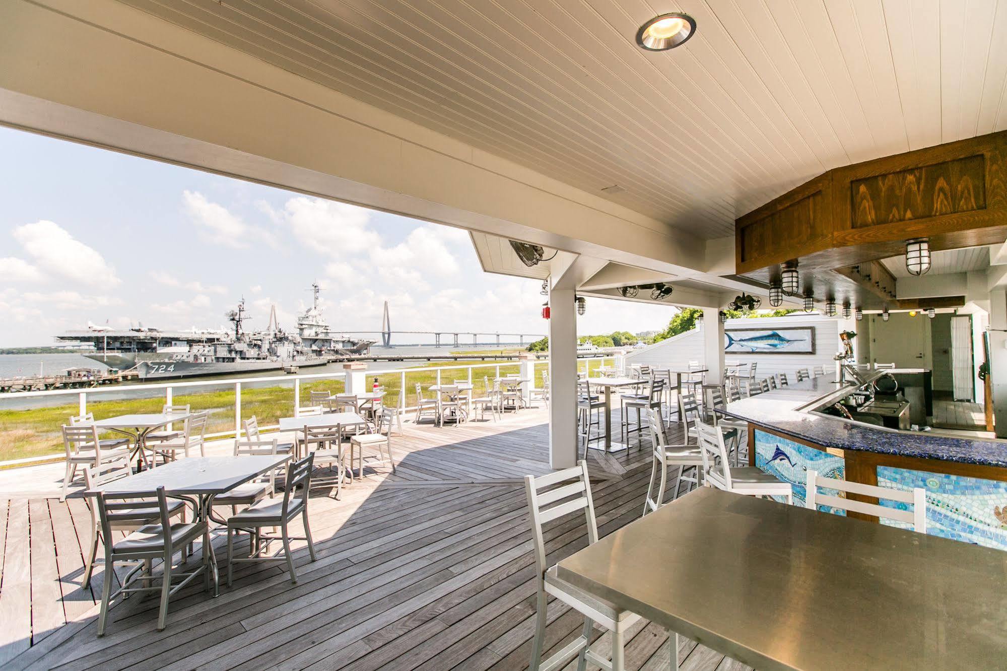 The Beach Club At Charleston Harbor Resort And Marina Маунт-Плезант Экстерьер фото